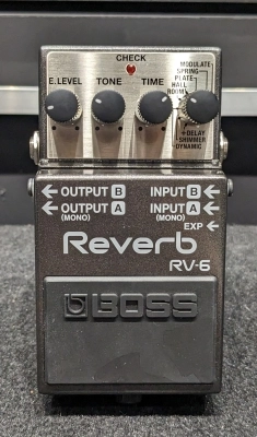 BOSS - RV-6 Reverb Pedal 2